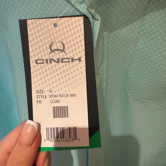 NWT Cinch Arena flex button up - Picture 3 of 7